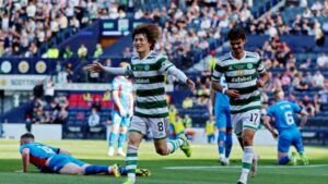 Kyogo Furuhashi ayuda al Celtic a ganar la Copa de Escocia

